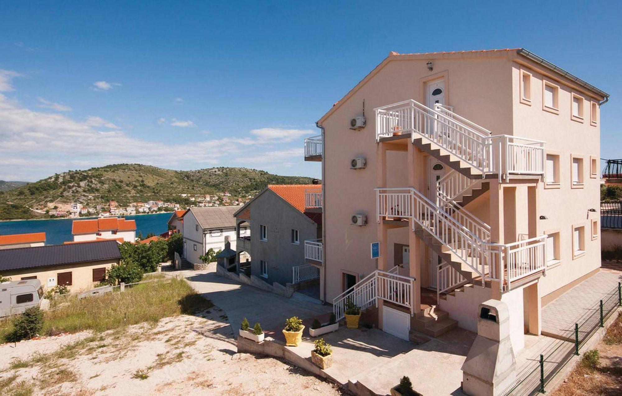 S&G Leko Apartmani Rogoznica Eksteriør bilde